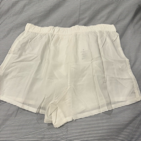 CDLP Woven Boxer Shorts Slim
White 
$85
Made of a soft TenceL Sz S - Picture 8 of 16